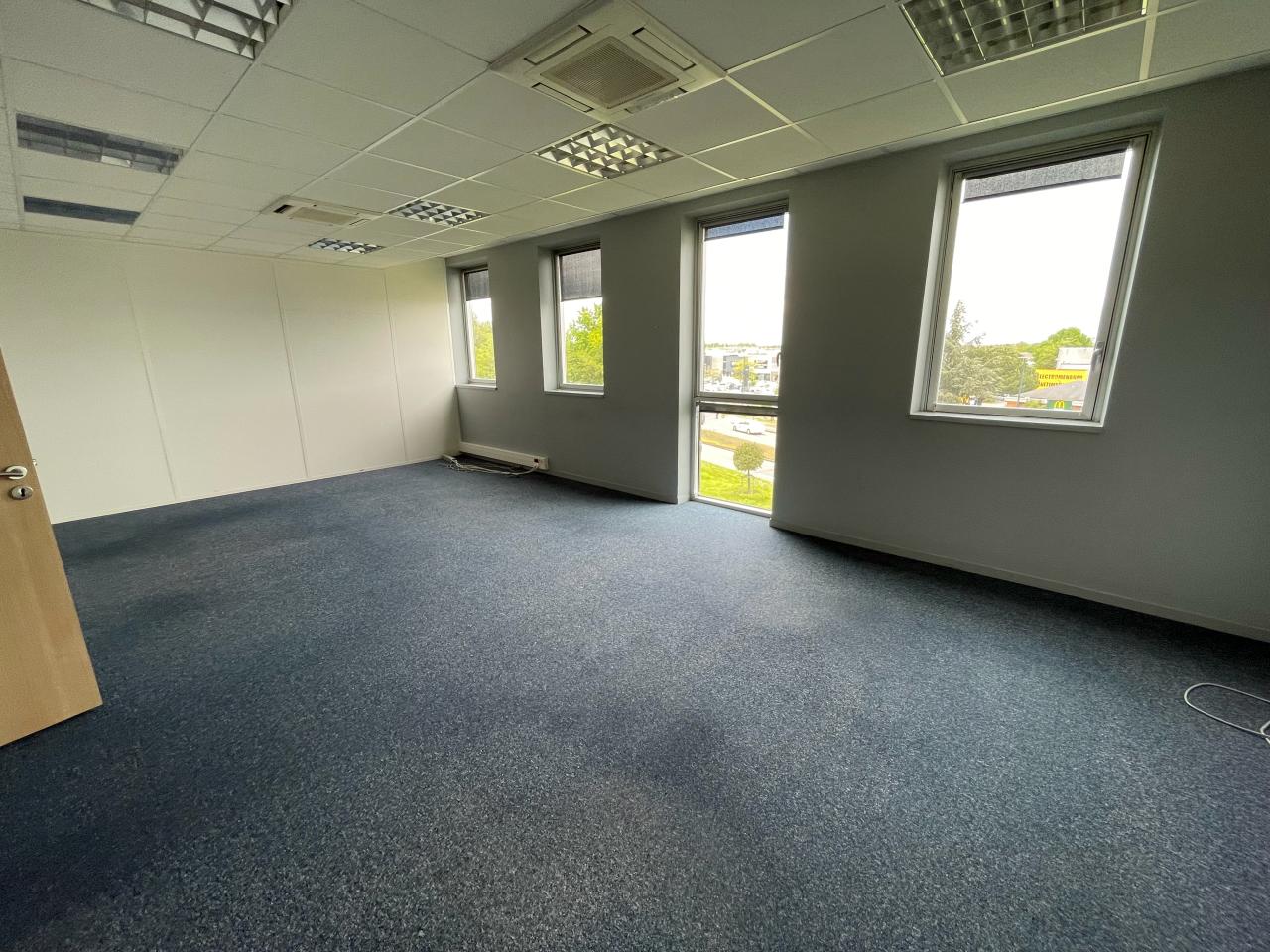 Bureau Rennes 1246m² Location bureau Rennes Ille-et-Vilaine OLBUR2316654 6